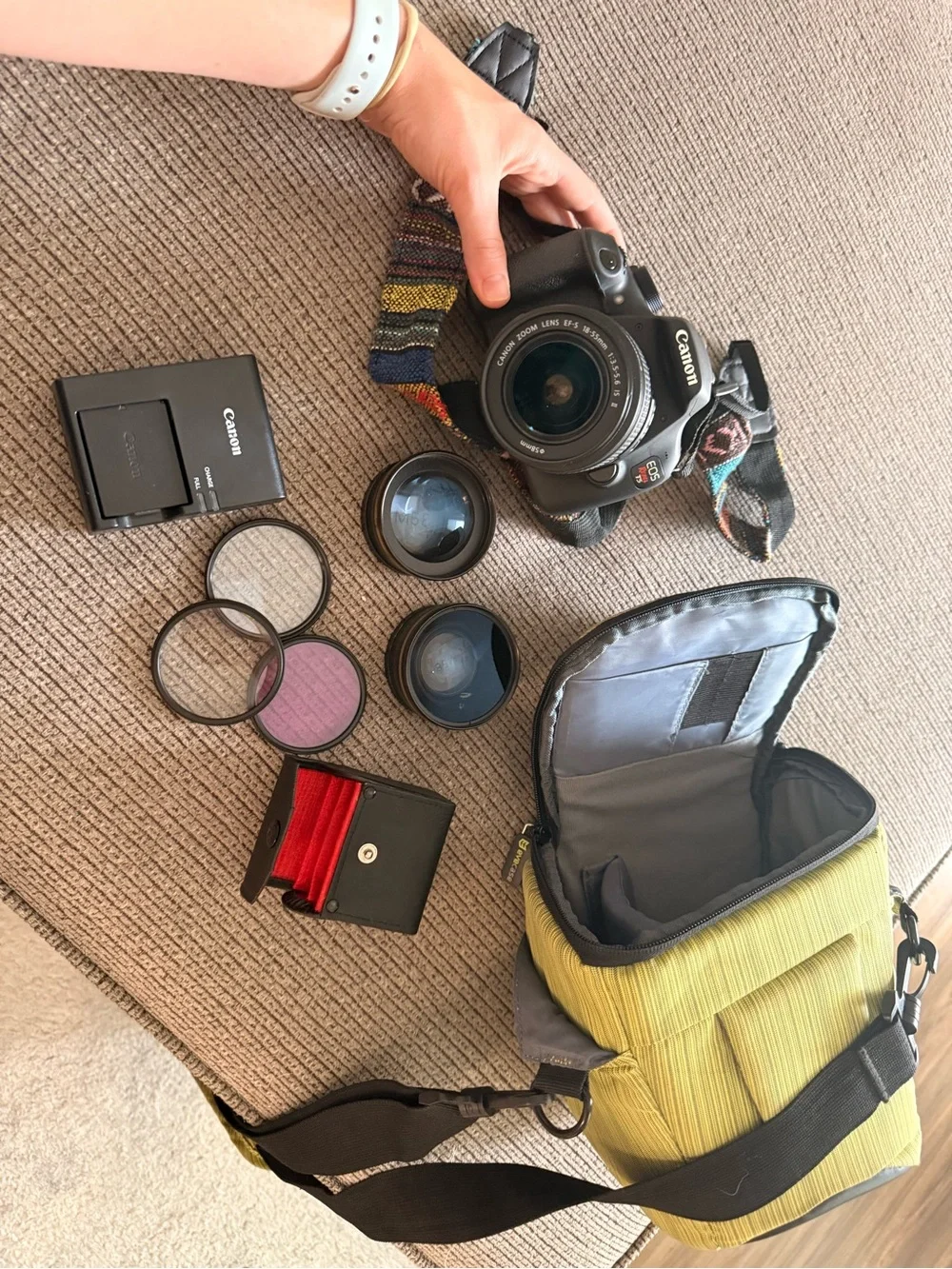 Canon EOS Rebel T5 Camera
